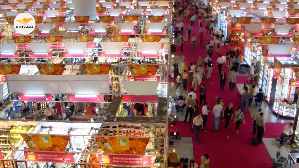 Tại sao giới kinh doanh luôn ưu tiên nhập hàng Quảng Châu?